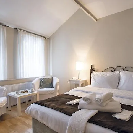 Gen Pera Hotel